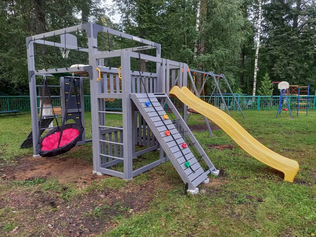 Детская площадка Савушка КУБ-3 (Серый) с подушками