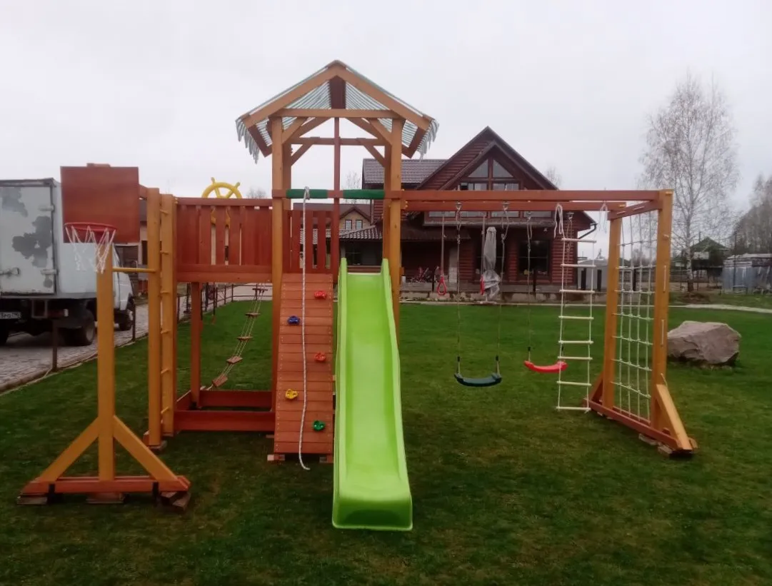 Детская площадка Савушка 15,  Калининский р-н