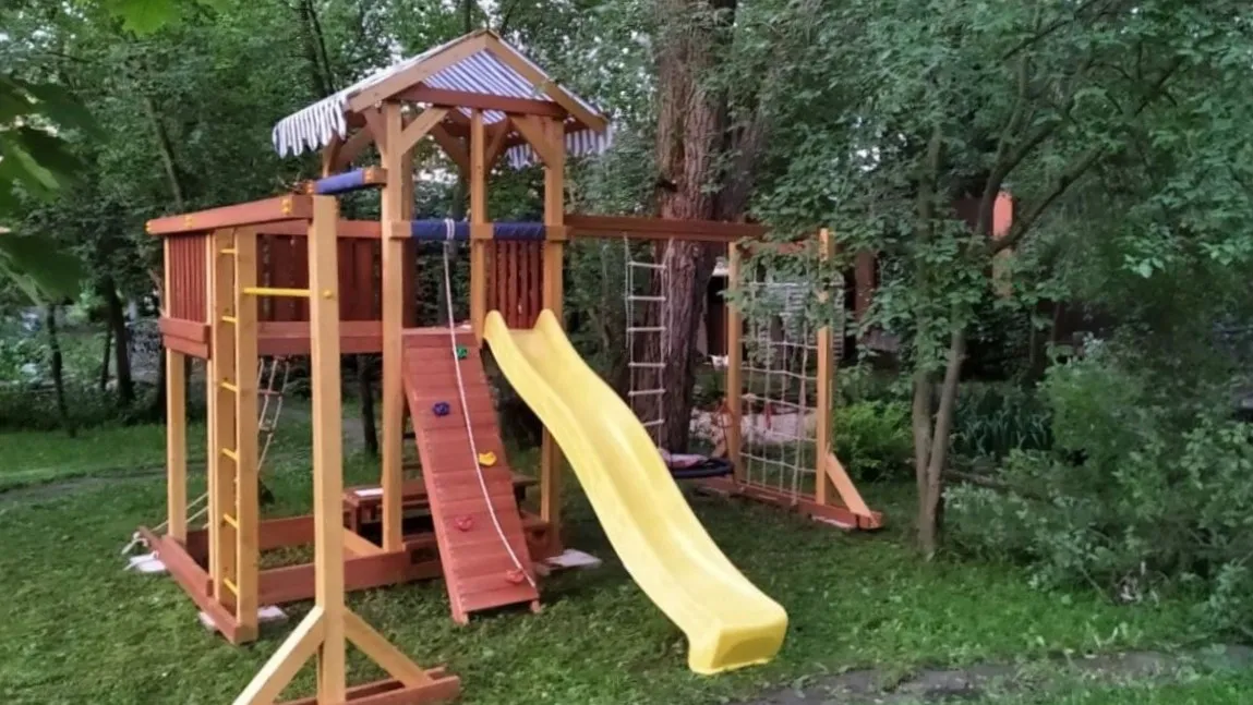 Детская площадка Савушка 15, д.Большая-Покровская