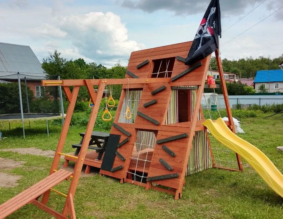 Савушка База-1 (Милитари)