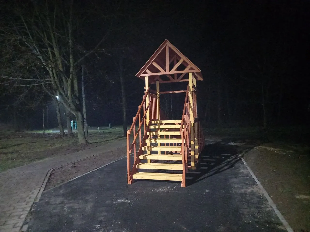 Детская зимняя горка Савушка Зима 5/1 в парке Роща