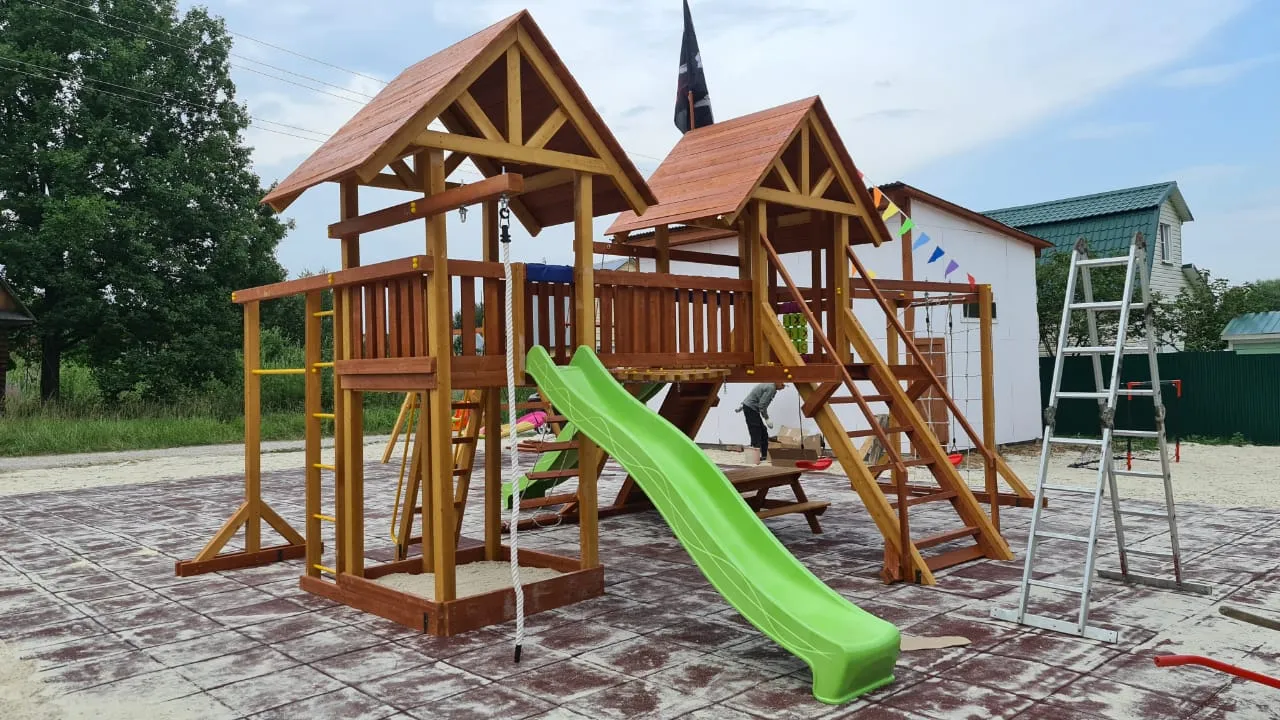 Детская площадка Савушка Люкс 9, деревня.Лионово
