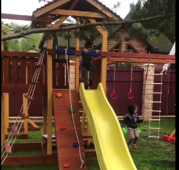 Детская игровая площадка Савушка Семейная