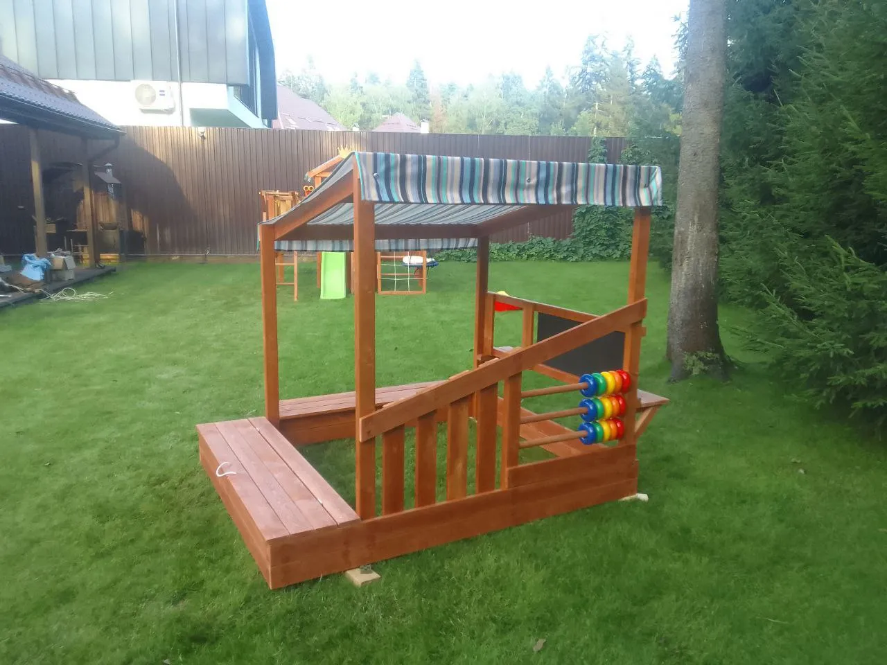 Игровой комплекс Песочный дворик Савушка-2