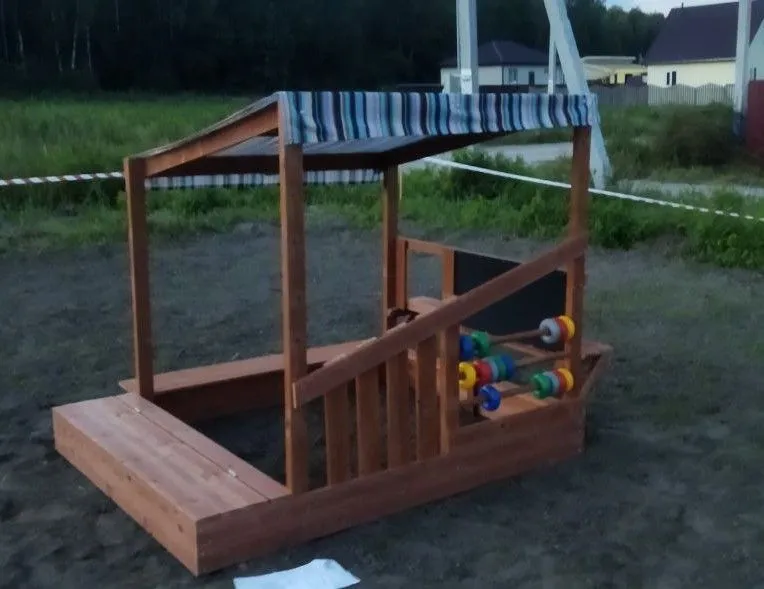 Игровой комплекс Песочный дворик Савушка-2