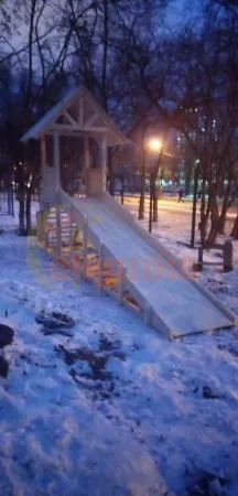 Зимняя горка Савушка Зима Wood 5 (скат 5м) Зимняя горка Савушка Зима Wood 5 (скат 5м)